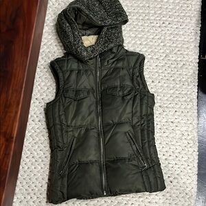 Green Hooded Puffer Vest
